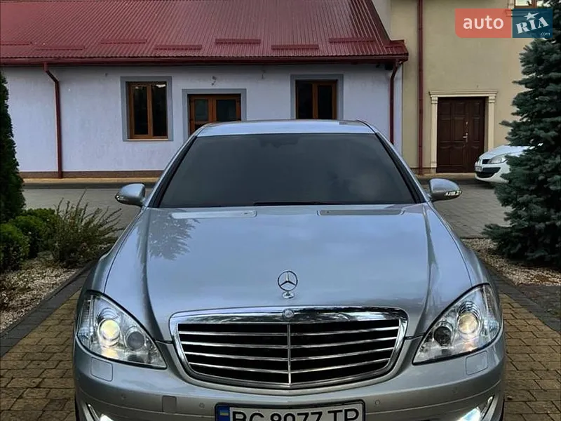 Mercedes-Benz S-Class 2007