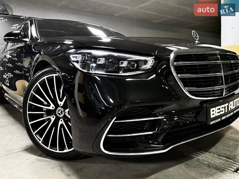 Mercedes-Benz S-Class 2025