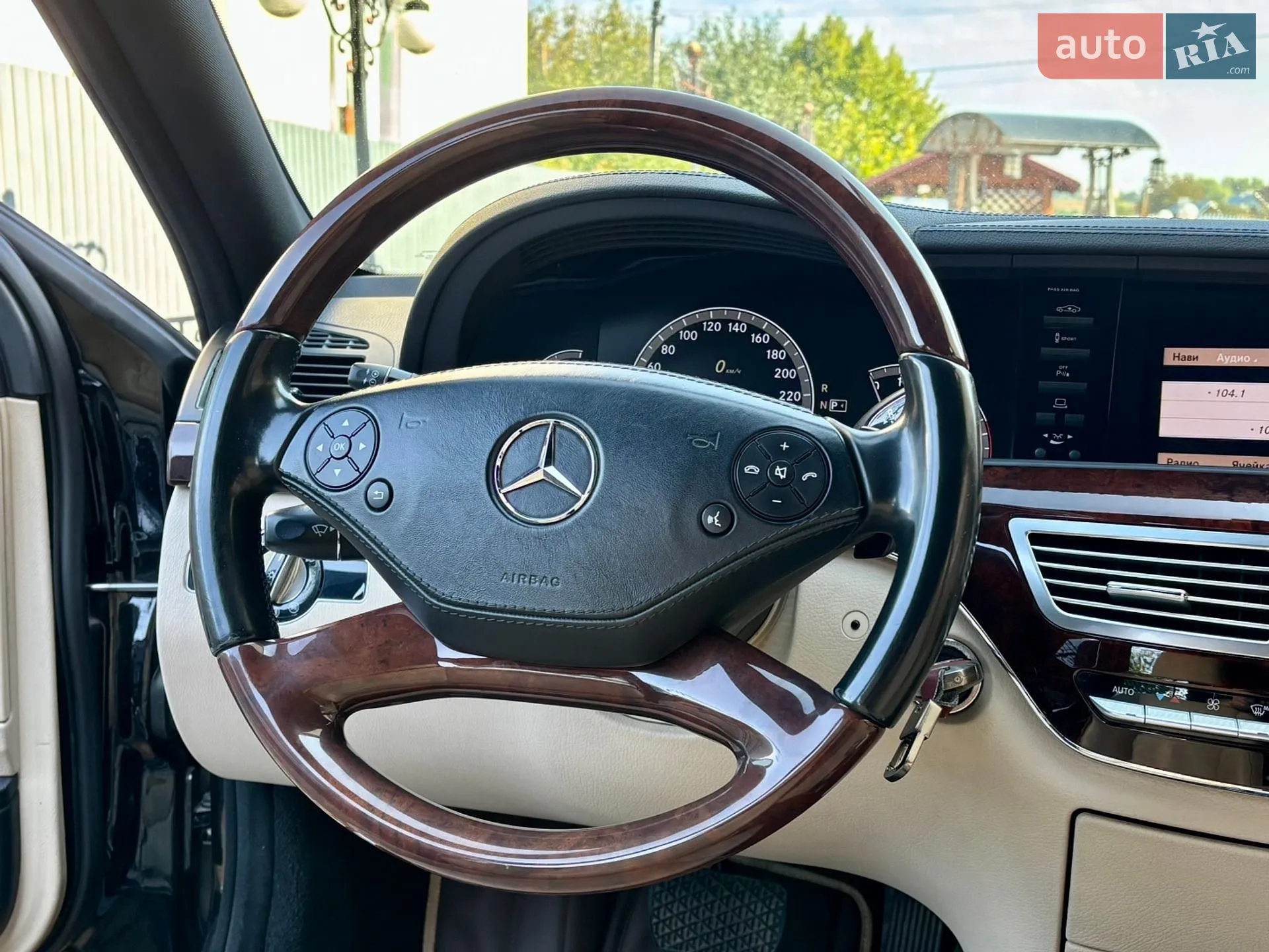 2011 Mercedes-Benz S-klasse - мініатюра 31