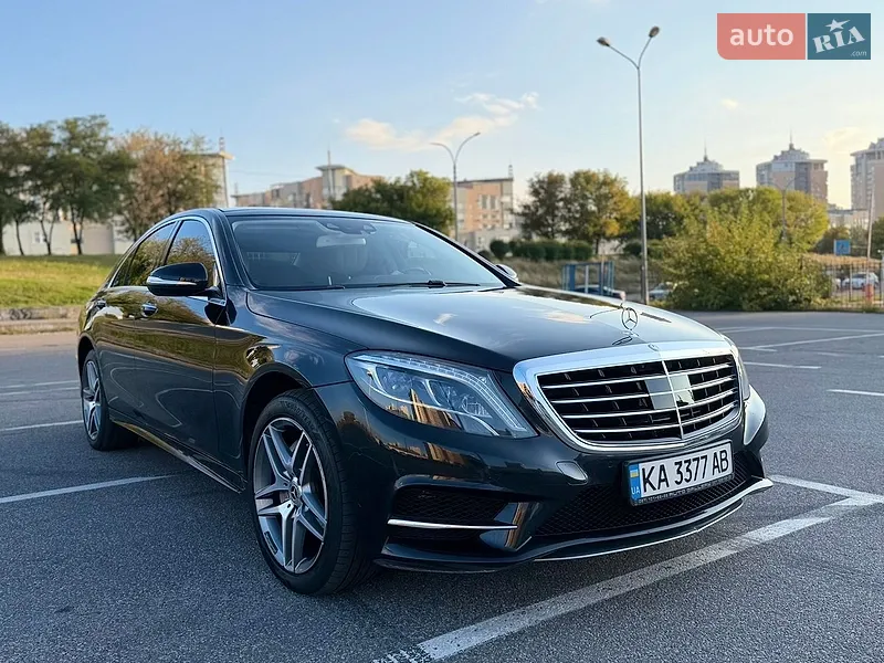 Mercedes-Benz S-Class