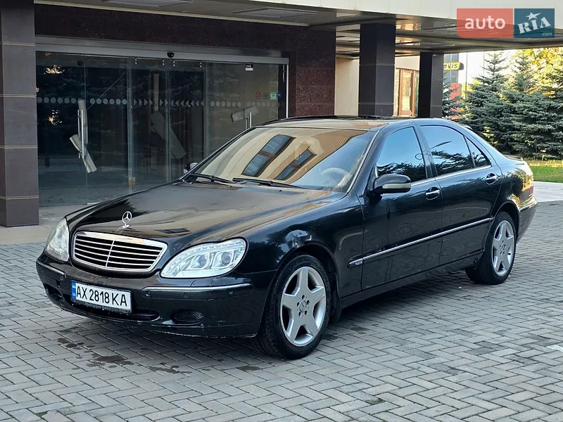 Mercedes-Benz S-Class 2000