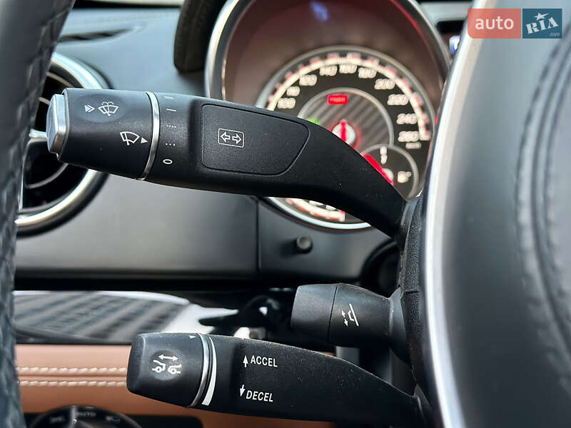 Родстер Mercedes-Benz SL-Class 2018 в Киеве