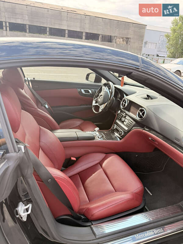 Родстер Mercedes-Benz SL-Class 2015 в Полтаве фото 9 Родстер Mercedes-Benz SL-Class 2015 в Полтаве