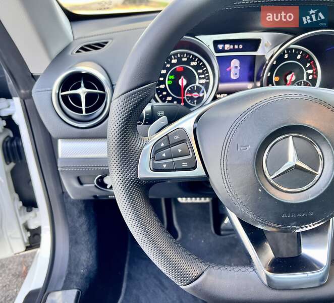 Родстер Mercedes-Benz SL-Class 2017 в Киеве фото 37 Родстер Mercedes-Benz SL-Class 2017 в Киеве