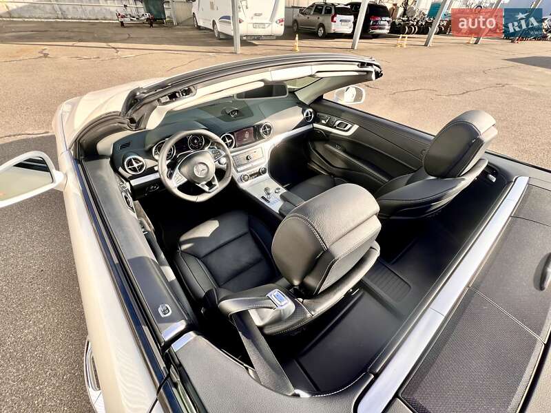 Родстер Mercedes-Benz SL-Class 2017 в Киеве фото 7 Родстер Mercedes-Benz SL-Class 2017 в Киеве