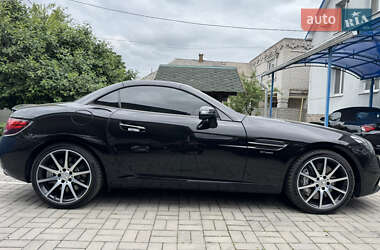 Родстер Mercedes-Benz SLC-Class 2018 в 
