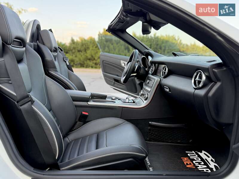 Родстер Mercedes-Benz SLC-Class 2019 в Киеве