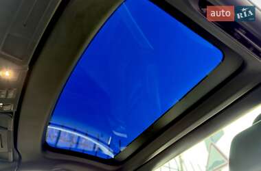 Родстер Mercedes-Benz SLC-Class 2019 в 