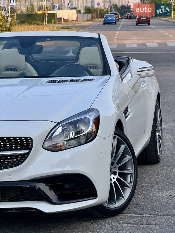 Родстер Mercedes-Benz SLC-Class 2018 в Киеве