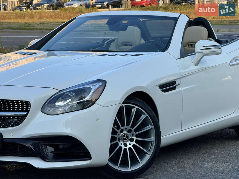 Родстер Mercedes-Benz SLC-Class 2018 в Киеве