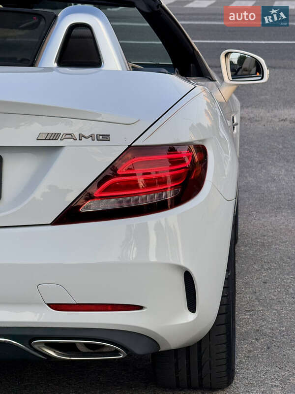 Родстер Mercedes-Benz SLC-Class 2018 в Киеве
