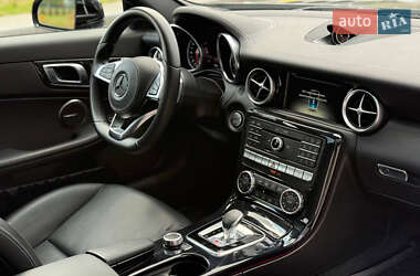 Родстер Mercedes-Benz SLC-Class 2018 в 