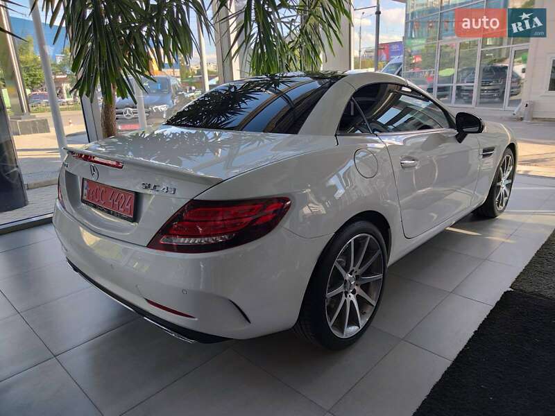 Родстер Mercedes-Benz SLC-Class 2018 в Львове