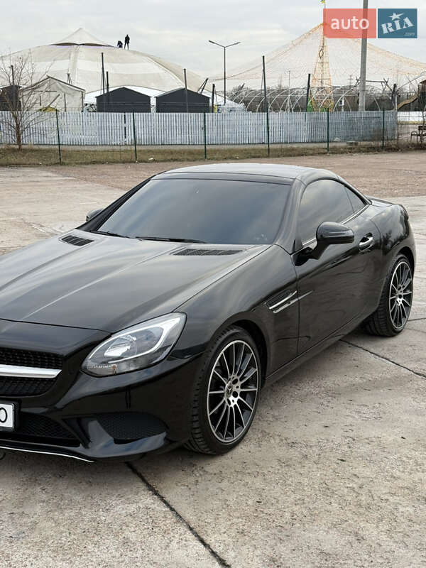 Родстер Mercedes-Benz SLC-Class 2018 в Киеве