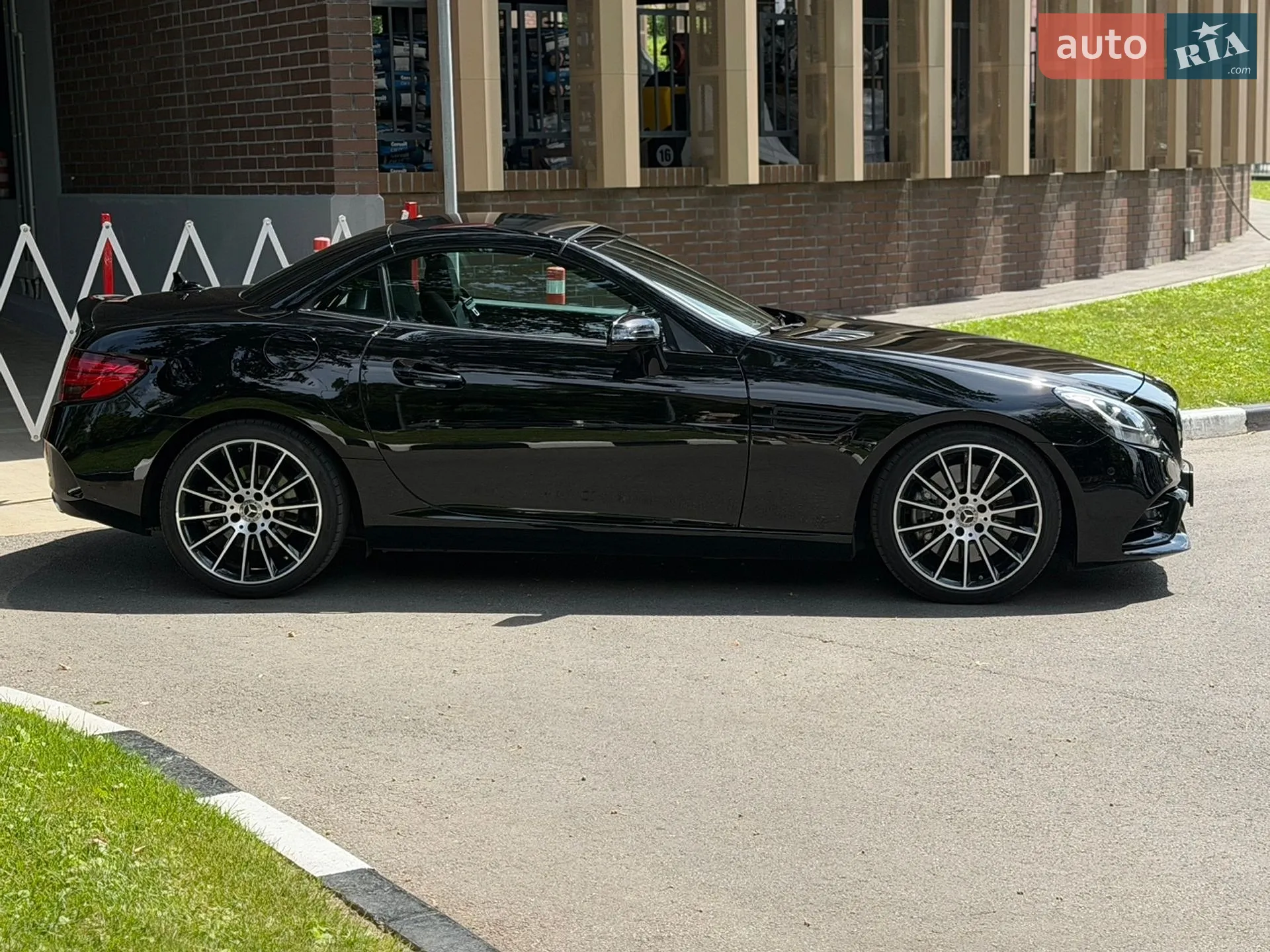 2018 Mercedes-Benz SLC-klasse - мініатюра 3