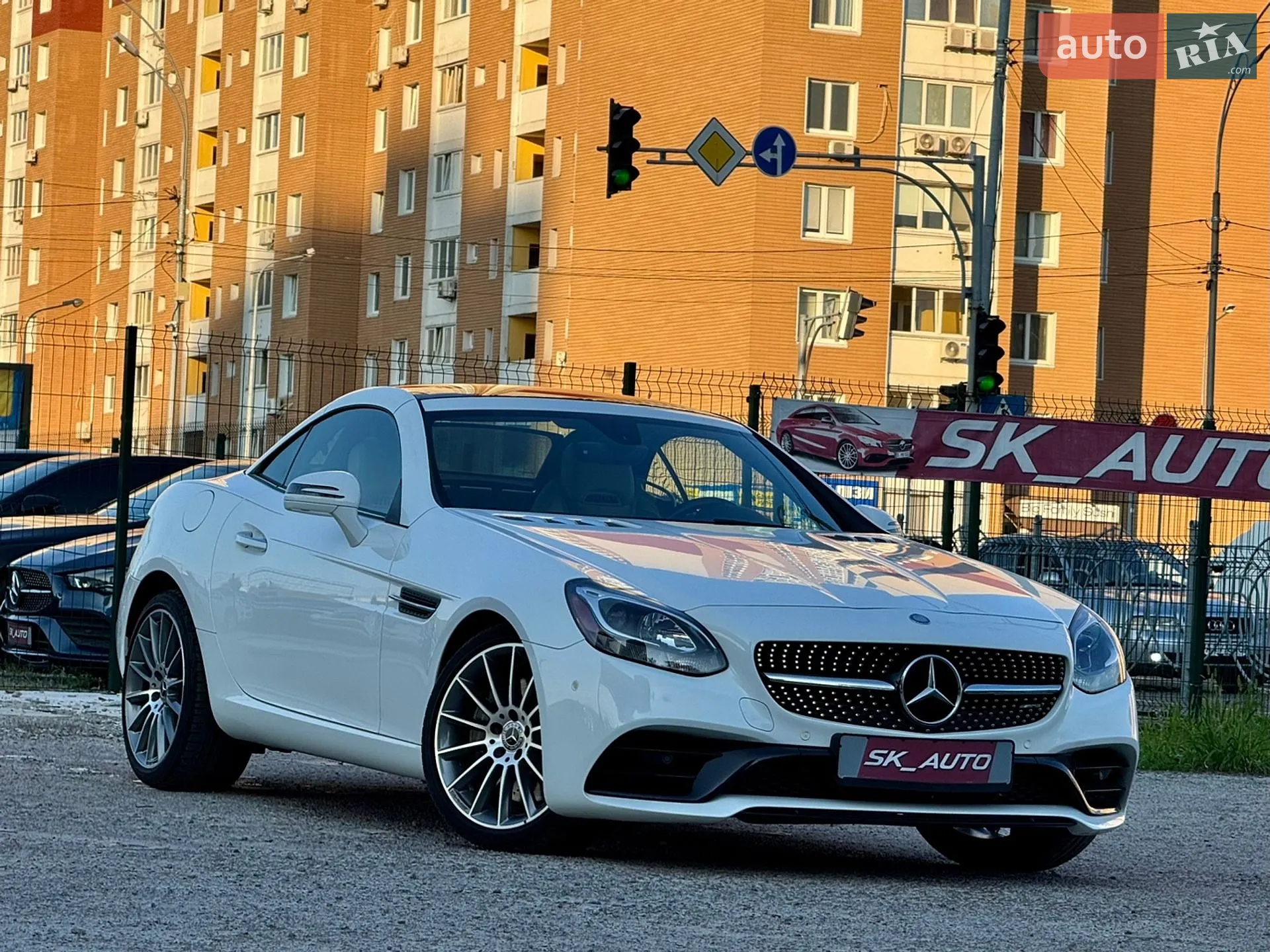 2018 Mercedes-Benz SLC-klasse - мініатюра 48