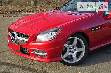 Кабріолет Mercedes-Benz SLK-Class 2012 в 