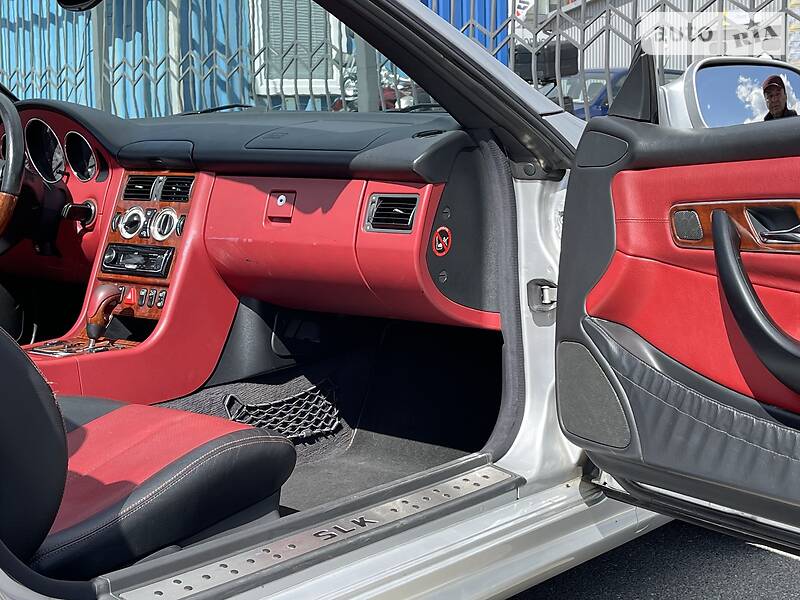 Кабриолет Mercedes-Benz SLK-Class 2001 в Киеве
