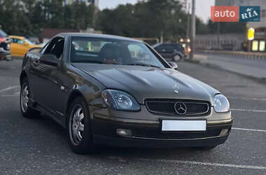 Родстер Mercedes-Benz SLK-Class 2000 в 