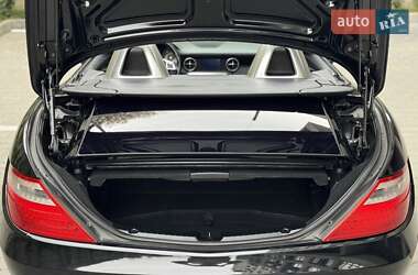 Родстер Mercedes-Benz SLK-Class 2013 в 