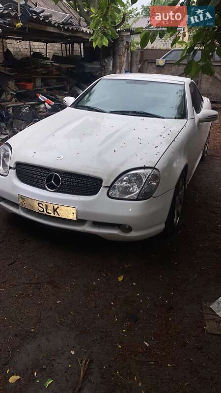 Mercedes-Benz SLK-Class 2001
