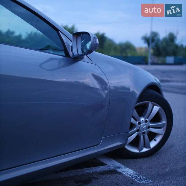 Родстер Mercedes-Benz SLK-Class 2010 в Киеве