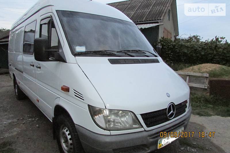 Mercedes-Benz Sprinter 2004 года