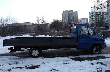 Вантажний фургон Mercedes-Benz Sprinter 2003 в Рівному