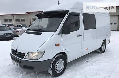 Микроавтобус Mercedes-Benz Sprinter 2004 в Киверцах