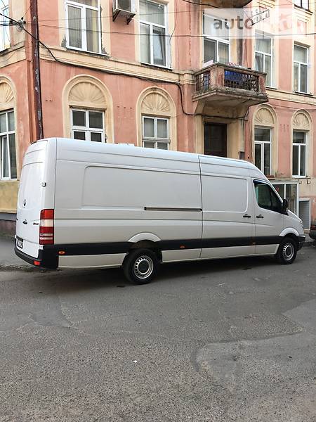  Mercedes-Benz Sprinter 2012 в Чернівцях