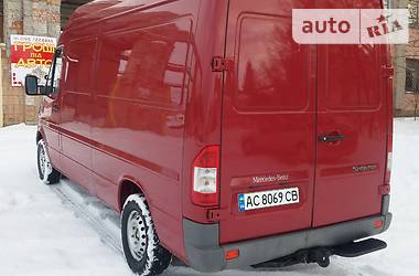 Грузопассажирский фургон Mercedes-Benz Sprinter 2005 в Луцке