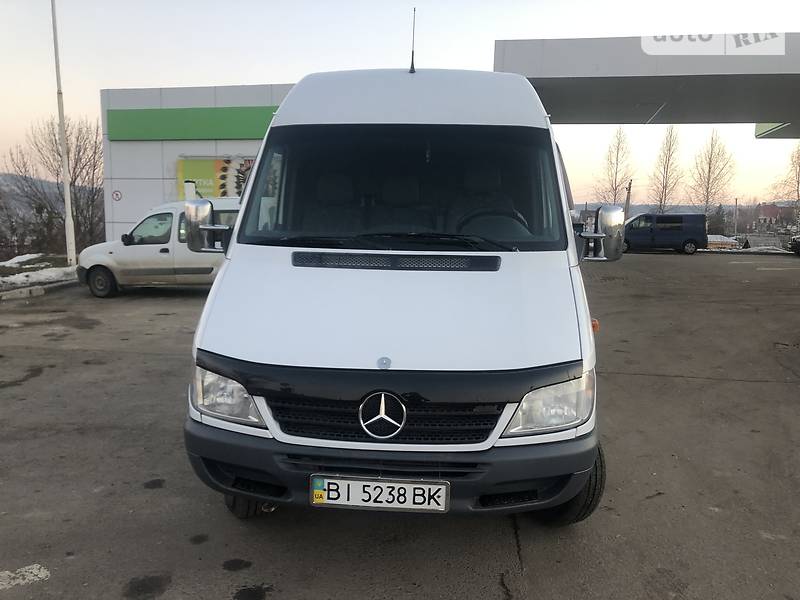 Вантажний фургон Mercedes-Benz Sprinter 2006 в 