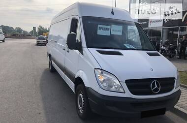 Мікроавтобус Mercedes-Benz Sprinter 2012 в Мукачевому