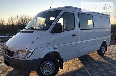 Микроавтобус Mercedes-Benz Sprinter 2004 в Бучаче