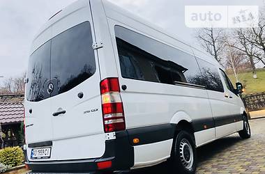 Мікроавтобус Mercedes-Benz Sprinter 2015 в 