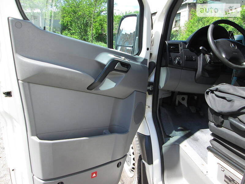 Мікроавтобус Mercedes-Benz Sprinter 2007 в Харкові фото 7 Мікроавтобус Mercedes-Benz Sprinter 2007 в Харкові