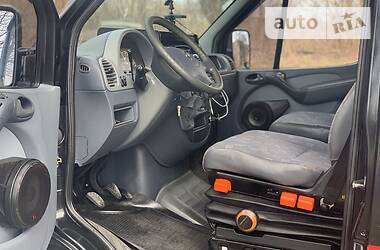 Мікроавтобус Mercedes-Benz Sprinter 2005 в 