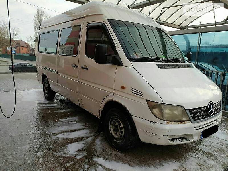 Мікроавтобус Mercedes-Benz Sprinter 2000 в Києві