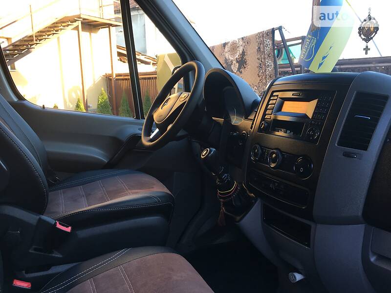 Микроавтобус Mercedes-Benz Sprinter 2015 в Тячеве фото 64 Микроавтобус Mercedes-Benz Sprinter 2015 в Тячеве