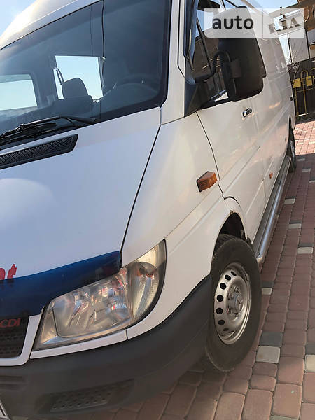 Мікроавтобус Mercedes-Benz Sprinter 2001 в Івано-Франківську фото 6 Мікроавтобус Mercedes-Benz Sprinter 2001 в Івано-Франківську