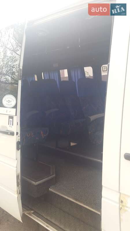 Микроавтобус Mercedes-Benz Sprinter 1998 в Килии фото 11 Микроавтобус Mercedes-Benz Sprinter 1998 в Килии