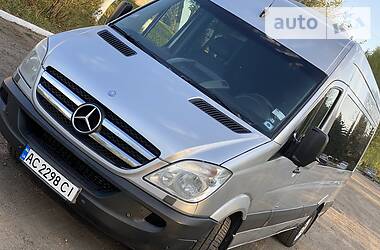 Мікроавтобус Mercedes-Benz Sprinter 2012 в 