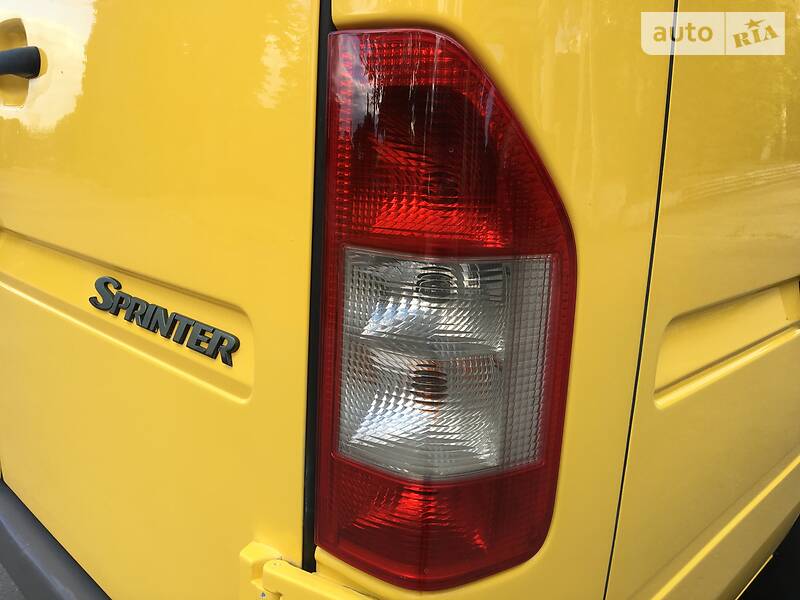 Вантажопасажирський фургон Mercedes-Benz Sprinter 2005 в Хмельницькому