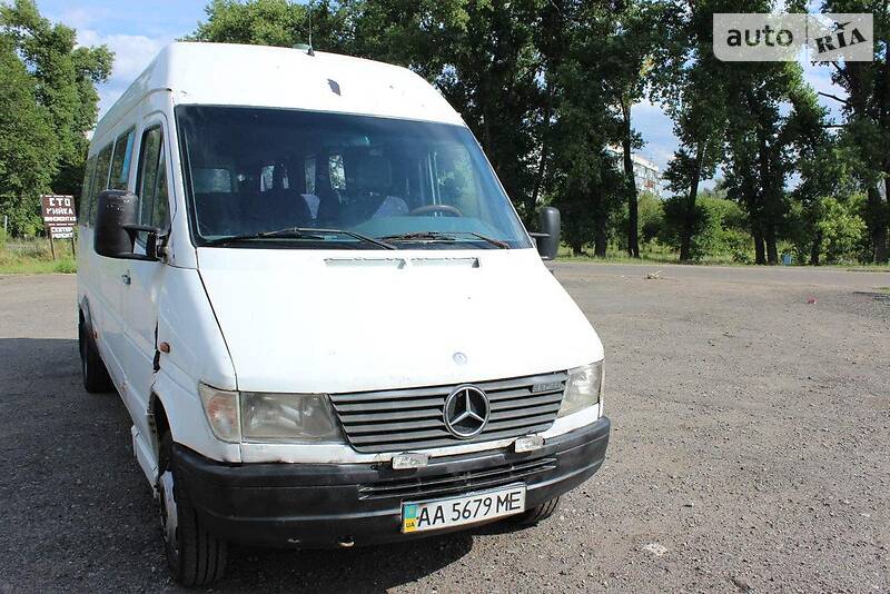 Мікроавтобус Mercedes-Benz Sprinter 2000 в Києві