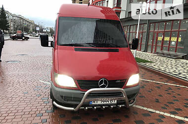 Вантажний фургон Mercedes-Benz Sprinter 2005 в Івано-Франківську