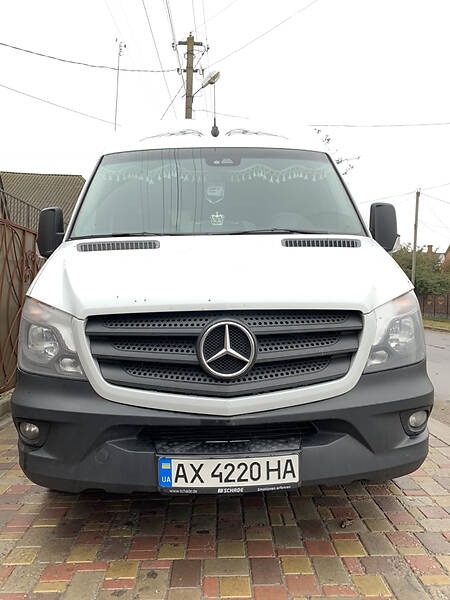 Вантажний фургон Mercedes-Benz Sprinter 2015 в Валках