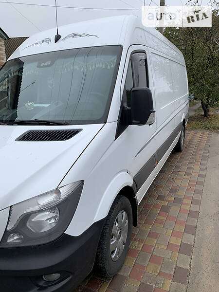 Вантажний фургон Mercedes-Benz Sprinter 2015 в Валках