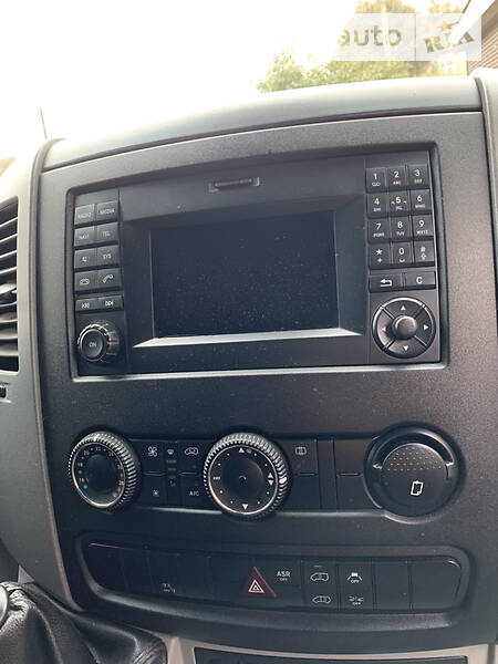 Вантажний фургон Mercedes-Benz Sprinter 2015 в Валках