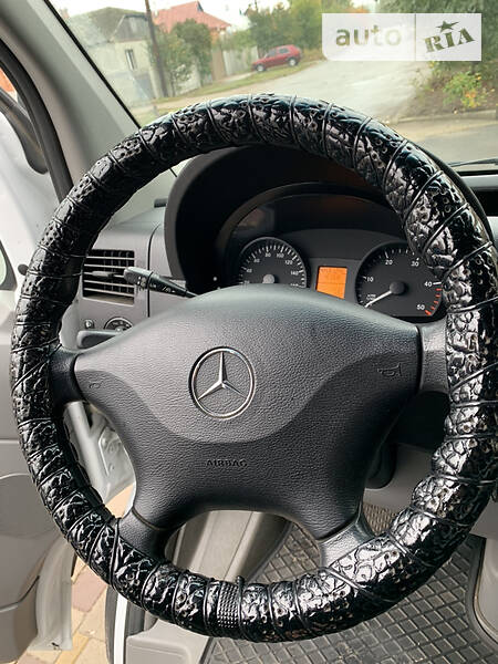 Вантажний фургон Mercedes-Benz Sprinter 2015 в Валках