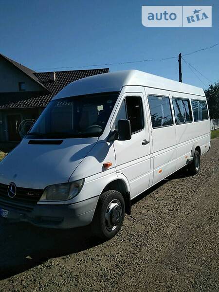 Микроавтобус Mercedes-Benz Sprinter 2001 в 